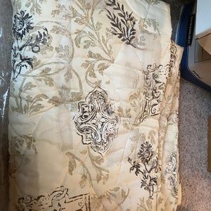 Coachmen Spirit of America trailer RV camper Brand NEW Queen size bedspread